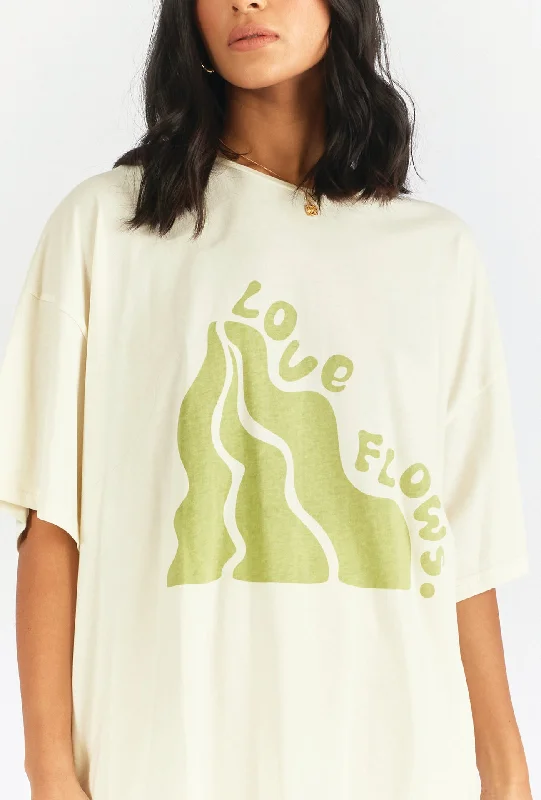 Love Flows Tee