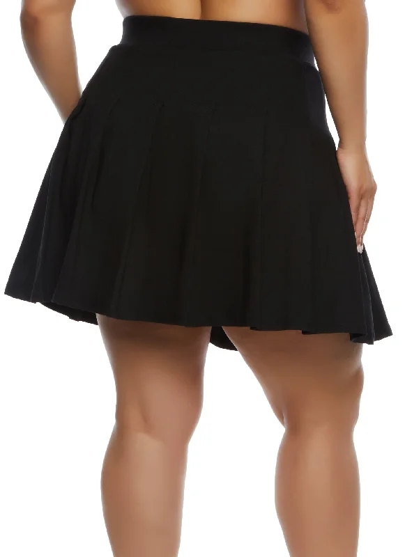 Plus Size Pleated Mini Skirt