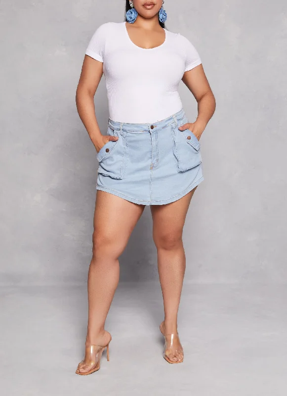 Plus Size Daisy Pocket Denim Skort