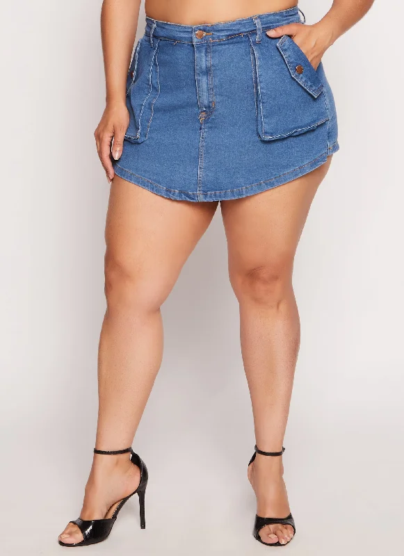 Plus Size Daisy Pocket Denim Skort