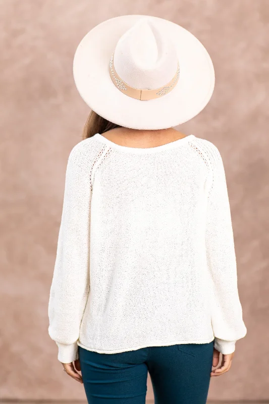 Ivory Raglan Sleeve Sweater Knit Top